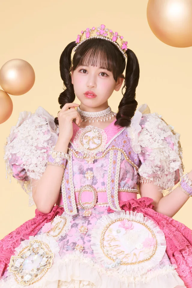 FRUITS ZIPPER 松本かれん